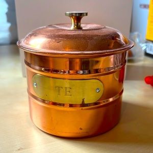 Copper tea canister made in Sweden so it spells te